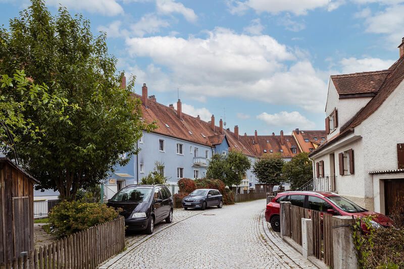 1929 Fertigstellung Prielmayerstraße - wie Reihenhäuser mit Garten